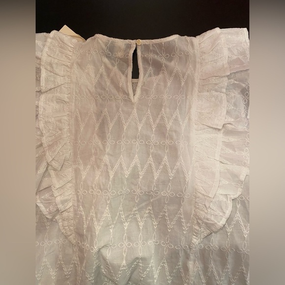 NWT Universal Thread Woman’s White Casual Embroidered Tank Top Size XS - Picture 8 of 9